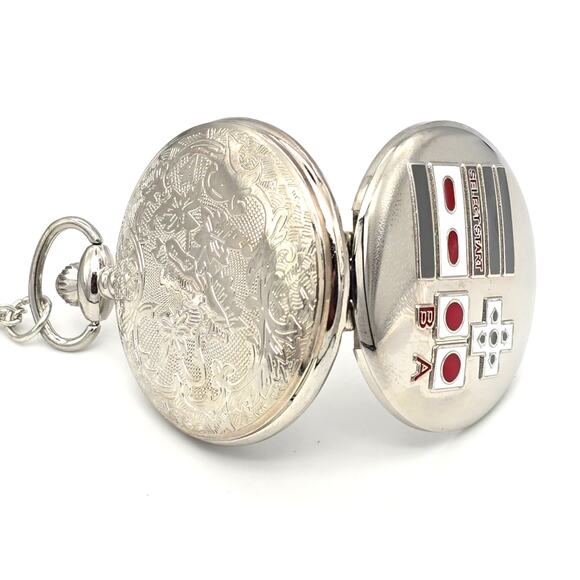 Nintendo Controller Pocket Watch - Personalized NES Video Game Gift for Gamers - Picture 4 of 10